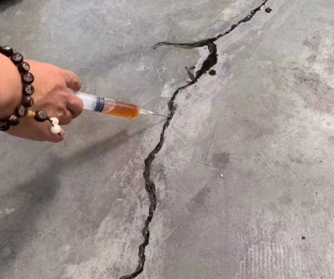海门混凝土裂缝修补技术详解​